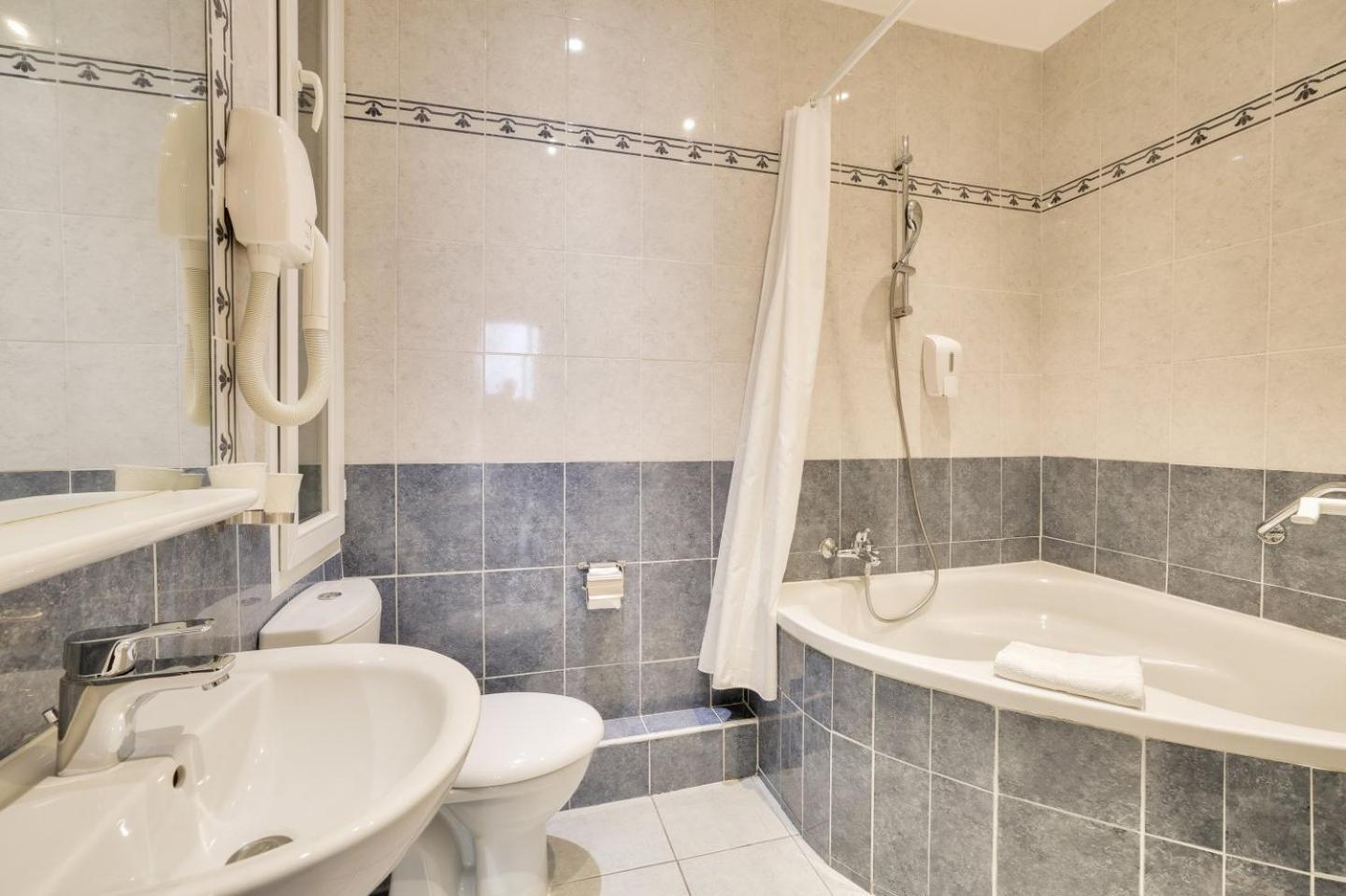 Hotel Lepante Nice Bagian luar foto
