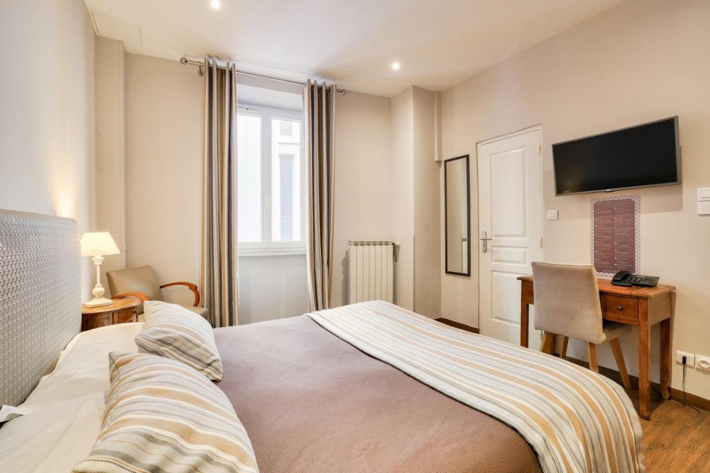 Hotel Lepante Nice Bagian luar foto