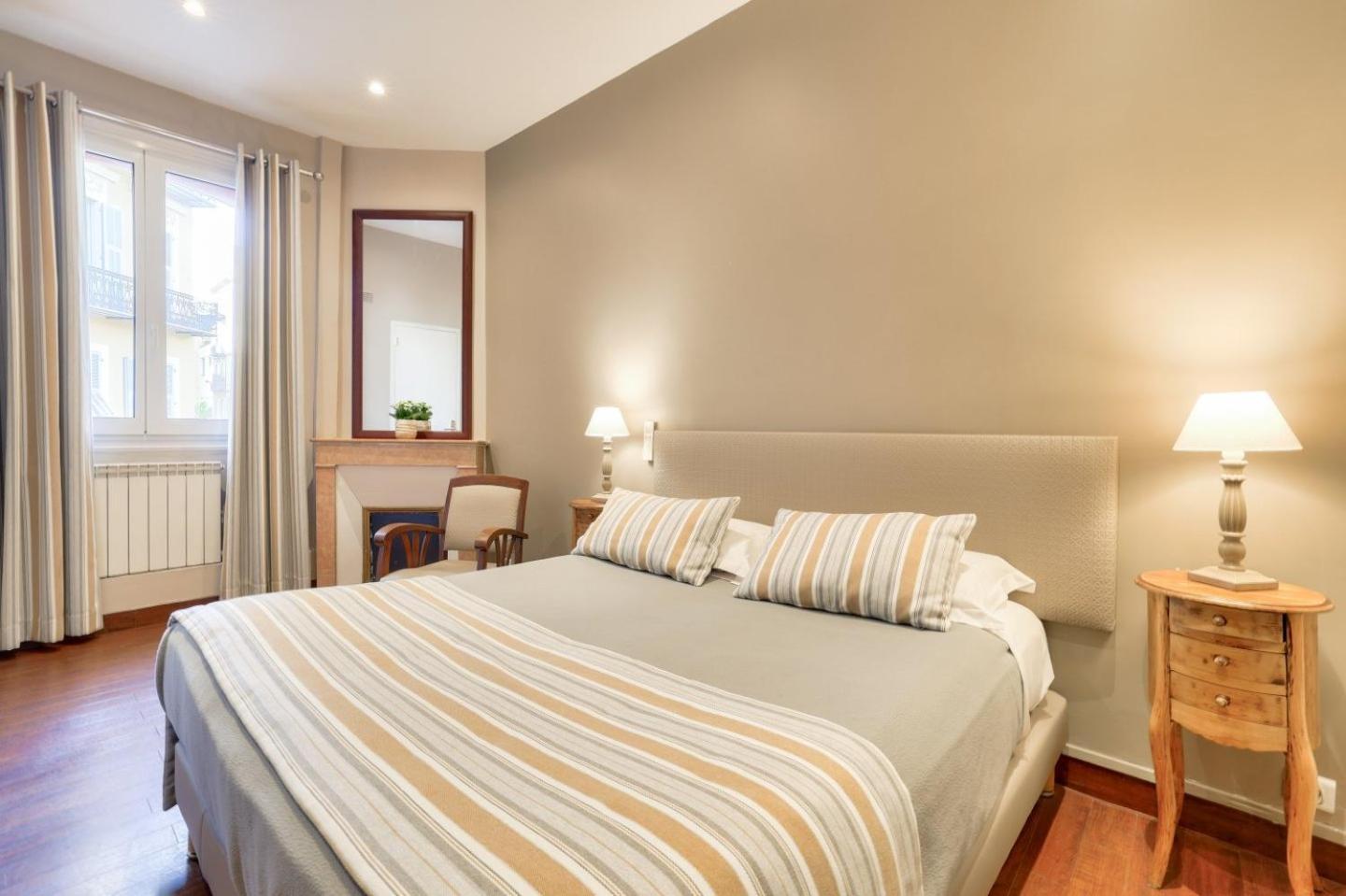Hotel Lepante Nice Bagian luar foto