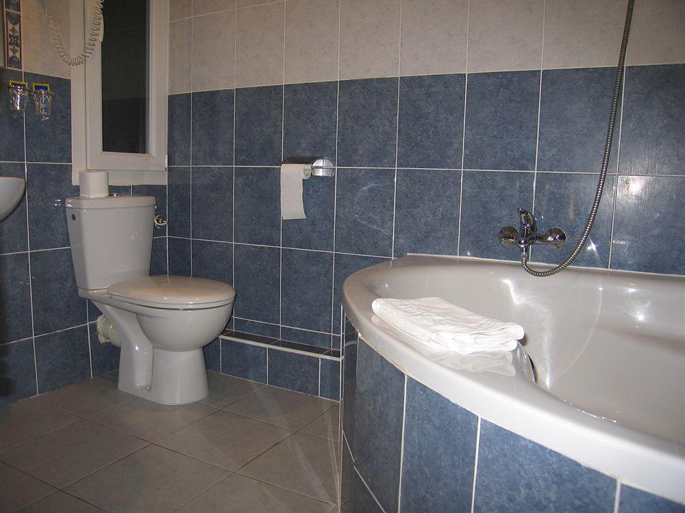 Hotel Lepante Nice Bagian luar foto